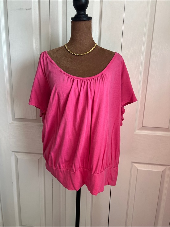 Old Navy Tops - Old Navy Scoop Neck Flutter Sleeve Top - Hot Pink
